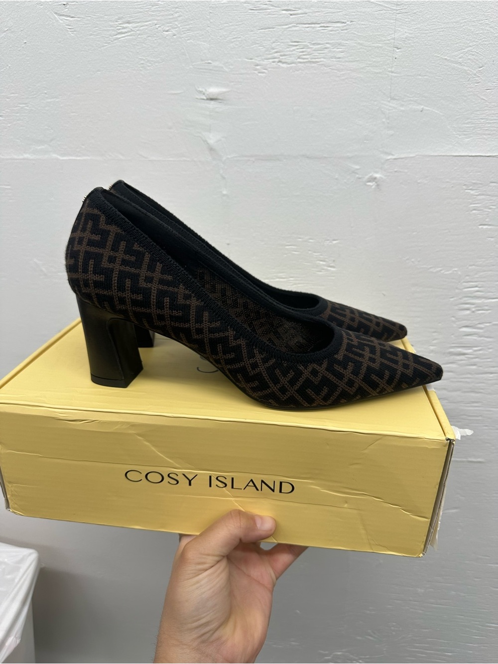 Cosy island black and brown pattern heels - Picture 2 of 2